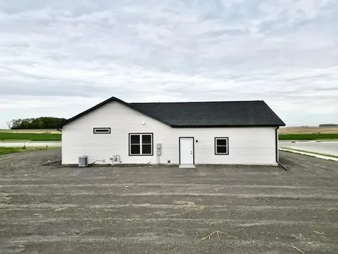 1106 Sunflower Rd Rwf Redwood Falls MN 56283