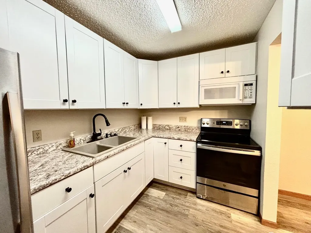 1415 Lake Street Alexandria MN 56308