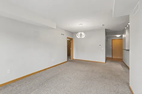 820 Emerald Street Saint Paul MN 55114