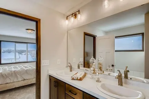 436 Mario Drive Vadnais Heights MN 55127