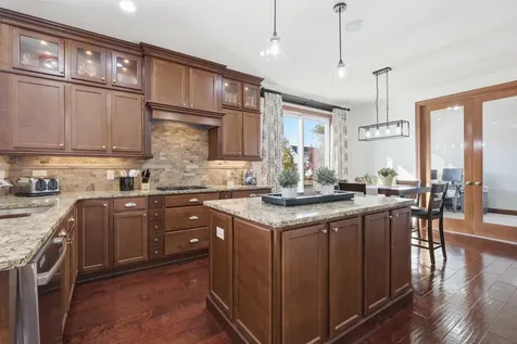 3829 Pascolo Bend Chaska MN 55318