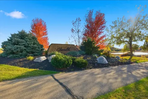 3829 Pascolo Bend Chaska MN 55318