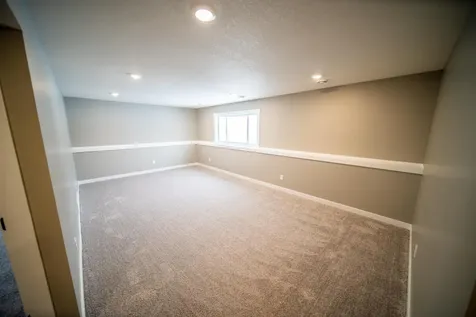809 5th Avenue NW Dodge Center MN 55927