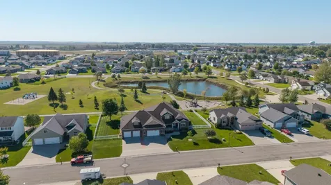 1007 6th Avenue NE Dilworth MN 56529