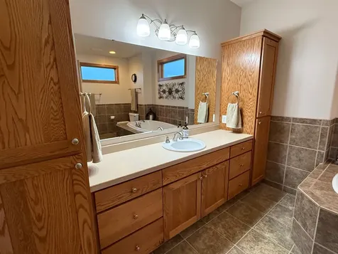 1007 6th Avenue NE Dilworth MN 56529