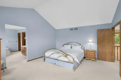10324 170th Street W Lakeville MN 55044