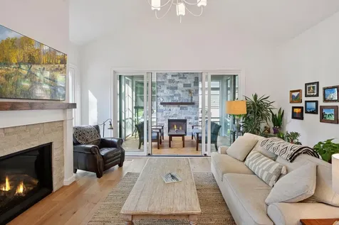 20565 Linden Road Deephaven MN 55331