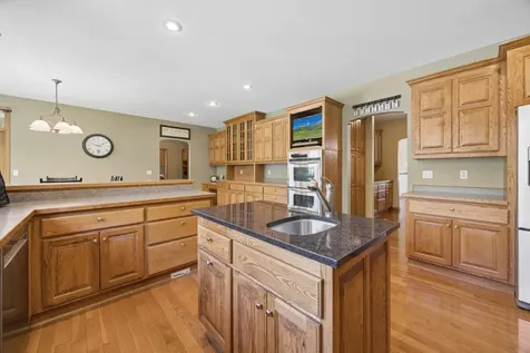 8914 136th Avenue SE Becker MN 55308