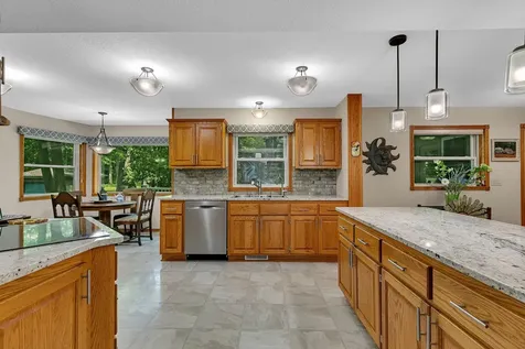 607 2 1/2 Street N Sartell MN 56377