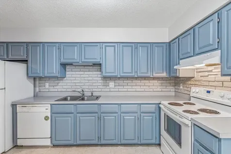 907 Monterey Drive Shoreview MN 55126