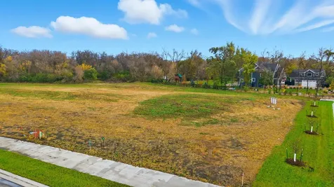 8148 Kirkwood Drive Horace ND 58047