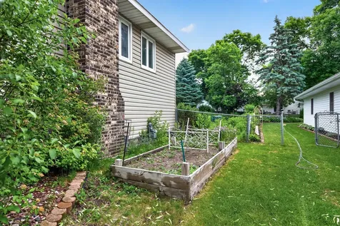 7599 Iverson Avenue S Cottage Grove MN 55016