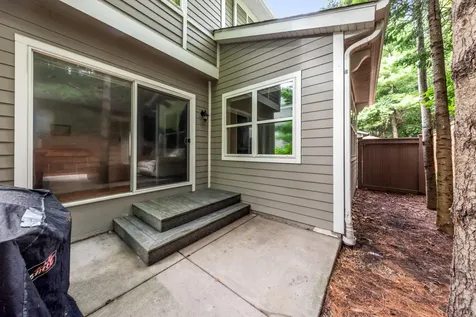 17820 Valley Cove Court Deephaven MN 55391