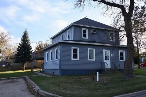 407 7th Avenue W Lisbon ND 58054