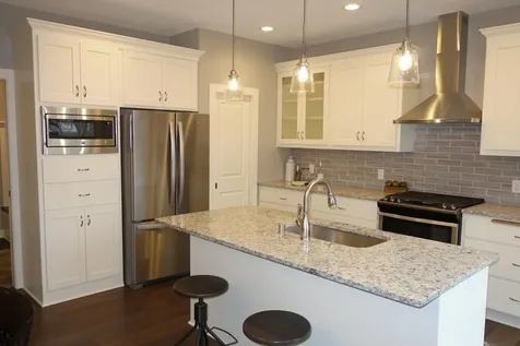 592X Hodgson Road Shoreview MN 55126
