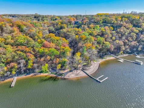 1430 Triangle Drive Saint Joseph Twp WI 54082