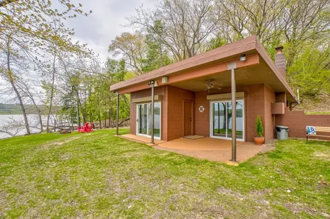 1430 Triangle Drive Saint Joseph Twp WI 54082