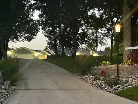 22623 Knollwood Lane Pelican Rapids MN 56572