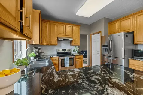 9207 W 136th Street Savage MN 55378