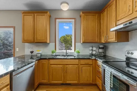 9207 W 136th Street Savage MN 55378