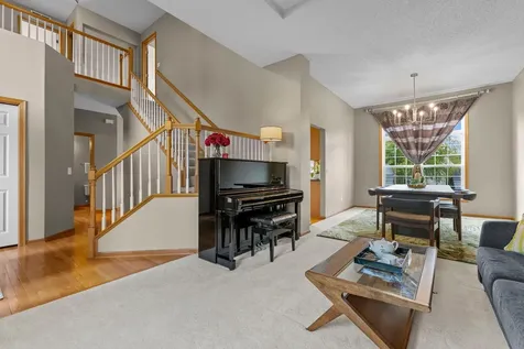 9207 W 136th Street Savage MN 55378