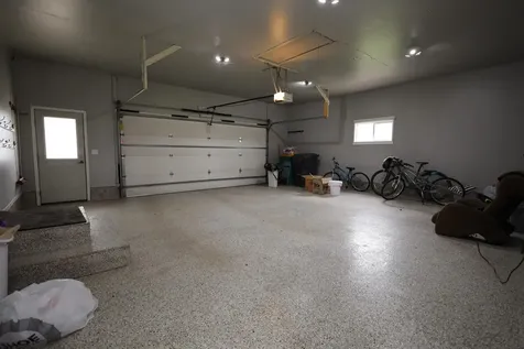 704 3rd Avenue NE Hillsboro ND 58045