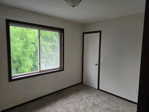 1624 Philipp Way Shakopee MN 55379