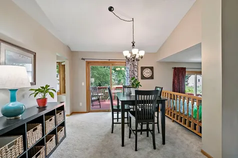 9662 84th Street Bay S Cottage Grove MN 55016