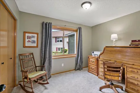 9662 84th Street Bay S Cottage Grove MN 55016