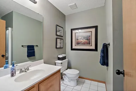 9662 84th Street Bay S Cottage Grove MN 55016