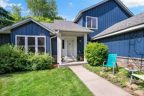 9662 84th Street Bay S Cottage Grove MN 55016