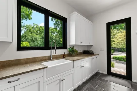 2657 Woodbridge Road Minnetonka Beach MN 55391