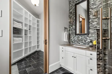 2657 Woodbridge Road Minnetonka Beach MN 55391