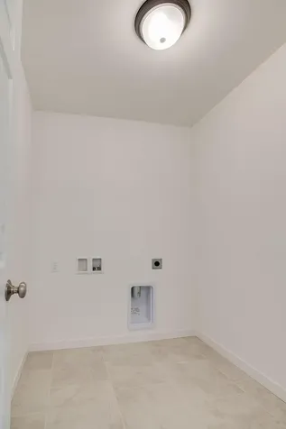 2304 37 Avenue S Moorhead MN 56560