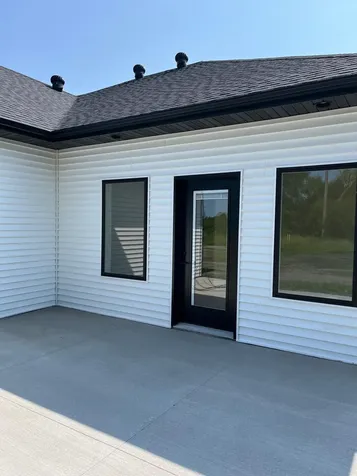 316 SW 4th Avenue SW Hankinson ND 58041