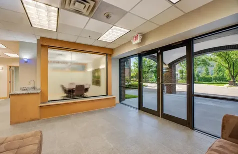 1201 Yale Place Minneapolis MN 55403