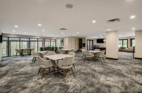 1201 Yale Place Minneapolis MN 55403