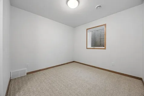 8414 61st Street S Horace ND 58047