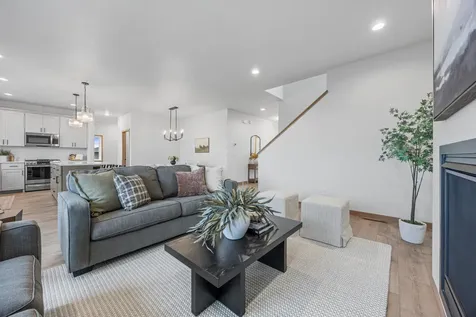 8414 61st Street S Horace ND 58047