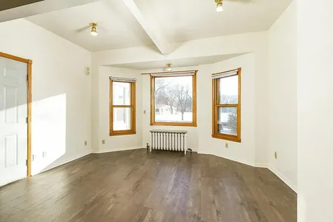 1619 Hubbard Avenue Saint Paul MN 55104