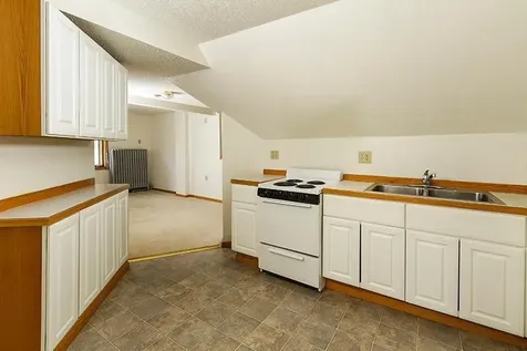 1619 Hubbard Avenue Saint Paul MN 55104
