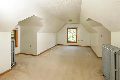 1619 Hubbard Avenue Saint Paul MN 55104
