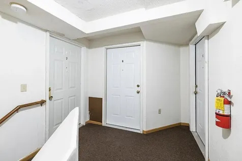 1619 Hubbard Avenue Saint Paul MN 55104