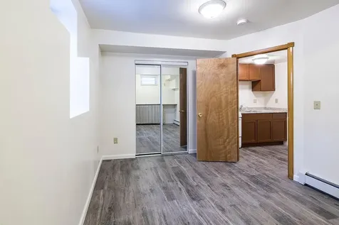 1619 Hubbard Avenue Saint Paul MN 55104