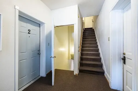1619 Hubbard Avenue Saint Paul MN 55104