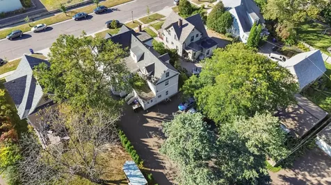 1619 Hubbard Avenue Saint Paul MN 55104