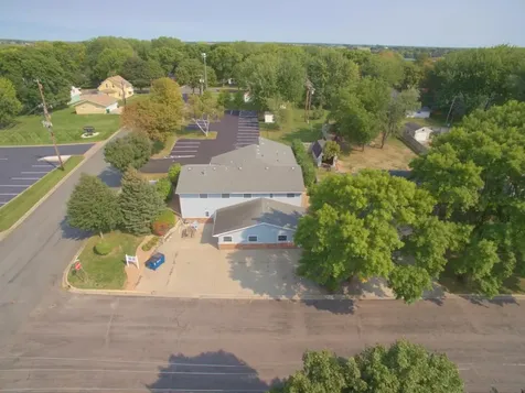123 Fairlawn Avenue Winsted MN 55395