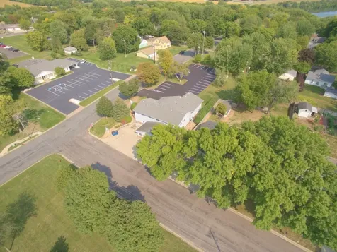 123 Fairlawn Avenue Winsted MN 55395