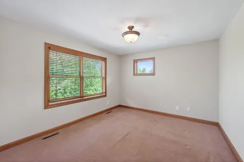 11224 Halstead Trail Woodbury MN 55129
