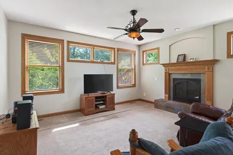 11224 Halstead Trail Woodbury MN 55129